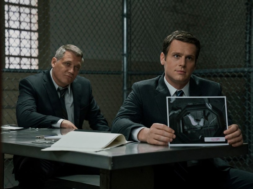 Holt McCallany and Jonathan Groff in a scene from the series "Mindhunter" /press materials