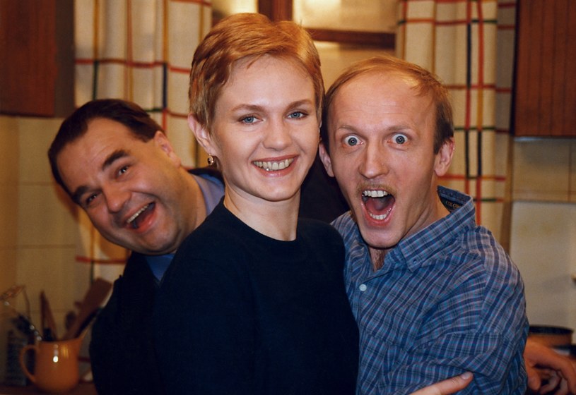 Cezary Żak, Agnieszka Pilaszewska and Artur Barciś, in the series "Miodowe lata" /Mikulski /AKPA