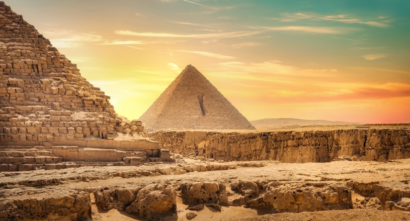 Scientists and archaeologists blocked the project to rebuild the pyramid of Menkaure /123RF/PICSEL
