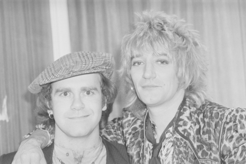 Elton John and Rod Stewart /Evening Standard /Getty Images
